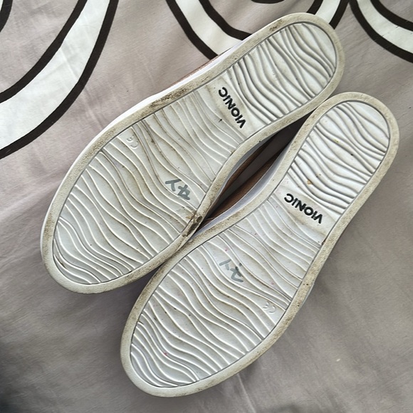 VIONIC “DAKOTA” Metallic Rose Gold Slip-On Mule Sneaker size 9.5 - Picture 12 of 15